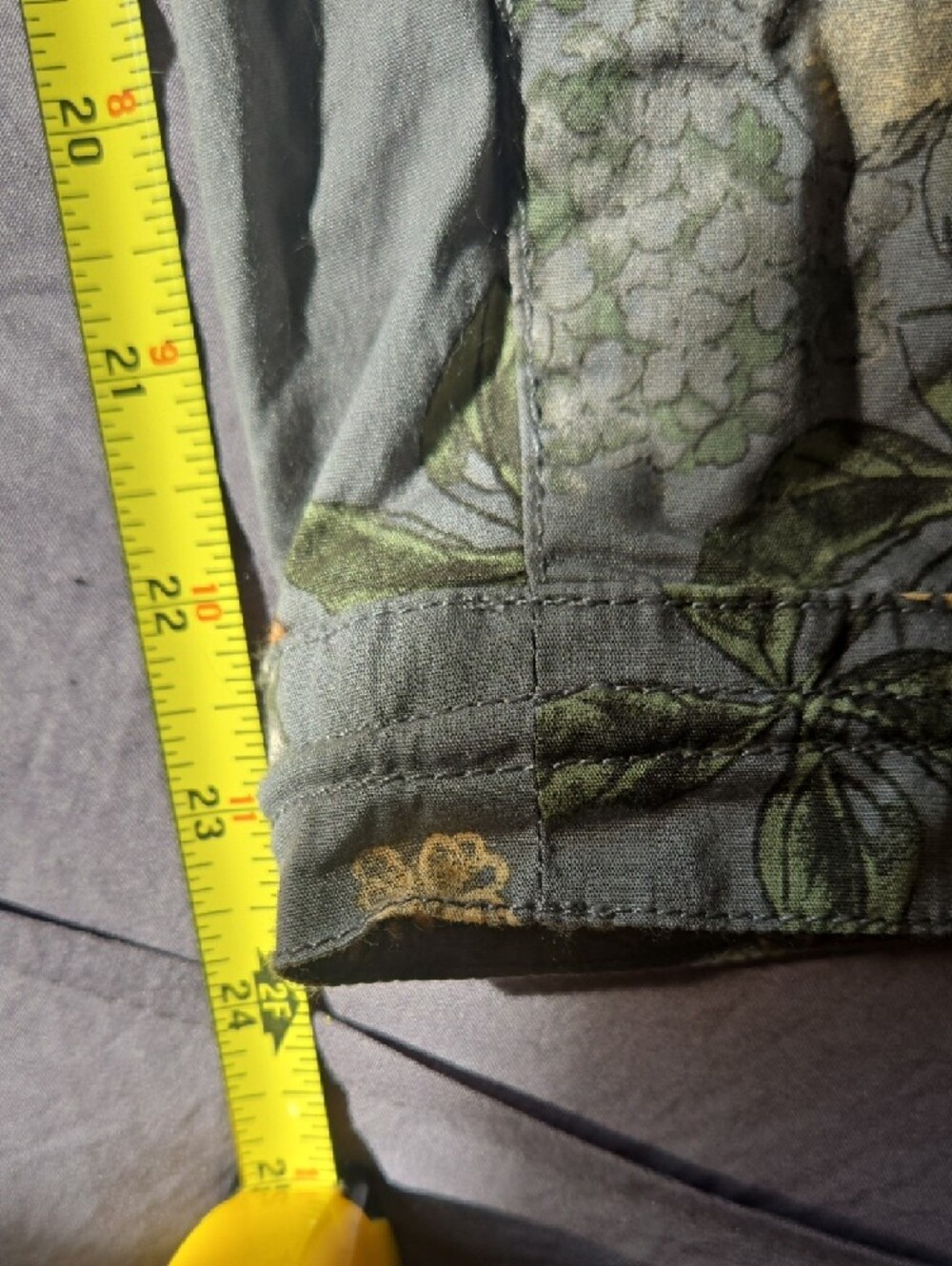 Democracy Gray Green Floral Cropped Cargo Pants with Peach Accents - Picture 8 of 8